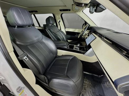 Used 2023 Land Rover Range Rover Long Wheelbase Autobiography image 29