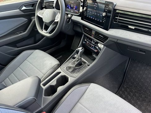 New 2026 Volkswagen Jetta SE image 14