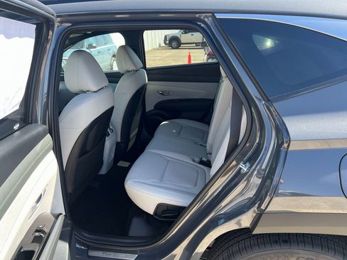 New 2026 Hyundai Tucson Limited FWD image 15