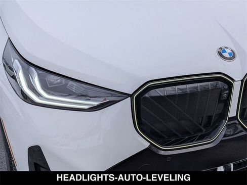 Certified 2026 BMW X3 xDrive30 w/ Premium Package image 9