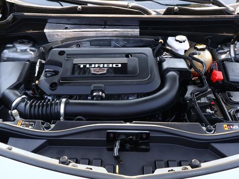 Certified 2023 Cadillac XT4 Sport image 28