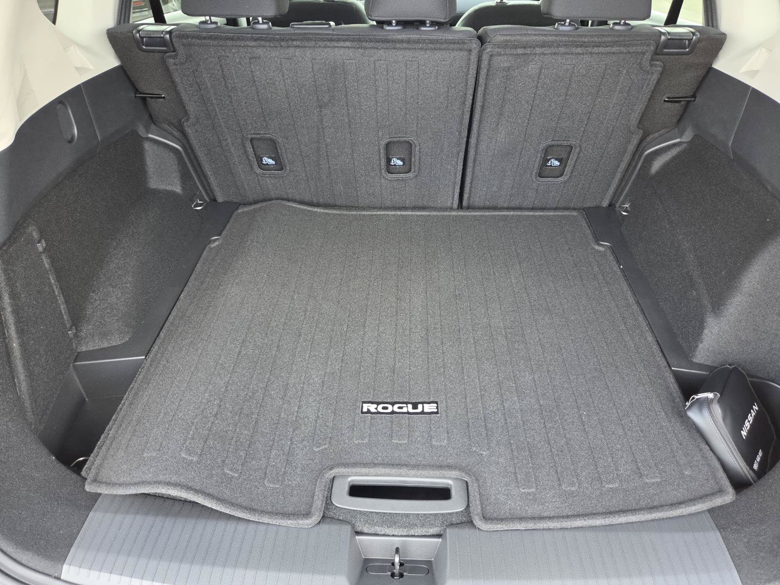 New 2027 Nissan Rogue S FWD image 11