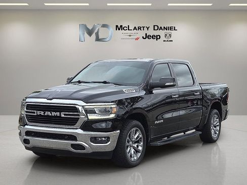 Used 2019 RAM 1500 Big Horn RWD image 2