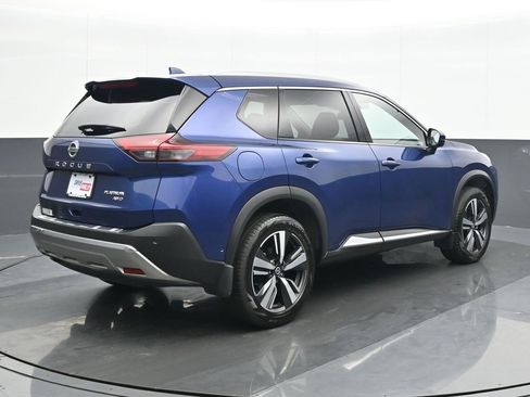 Used 2021 Nissan Rogue Platinum image 6