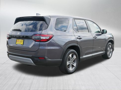 Used 2024 Honda Pilot EX-L image 7