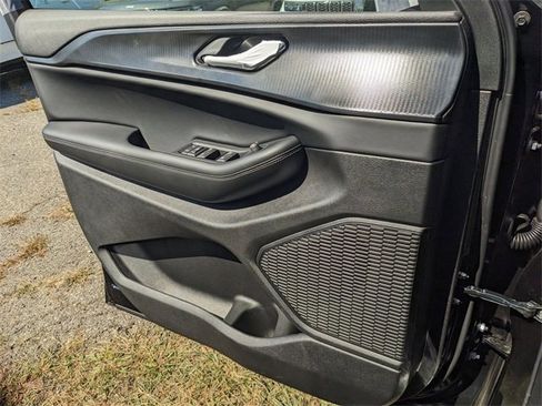 New 2025 Jeep Grand Cherokee L Altitude image 20