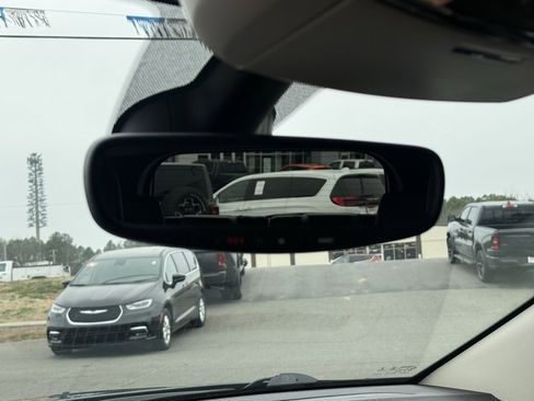 Used 2017 Dodge Durango GT w/ Nav & Power Liftgate Group image 28