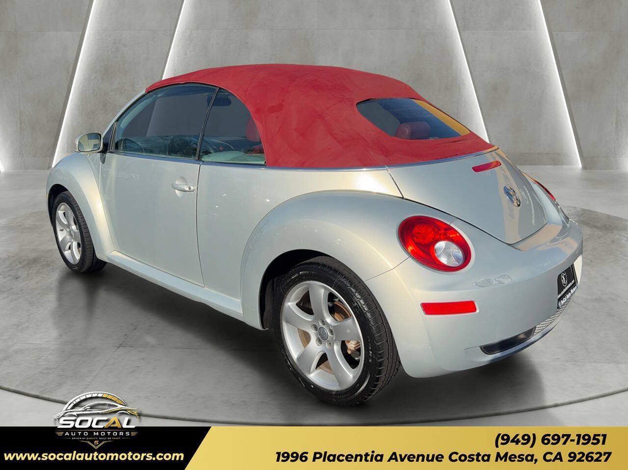 Used 2009 Volkswagen Beetle Blush FWD image 19