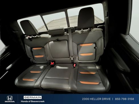 Used 2023 GMC Sierra 1500 AT4 w/ AT4 Premium Package image 21