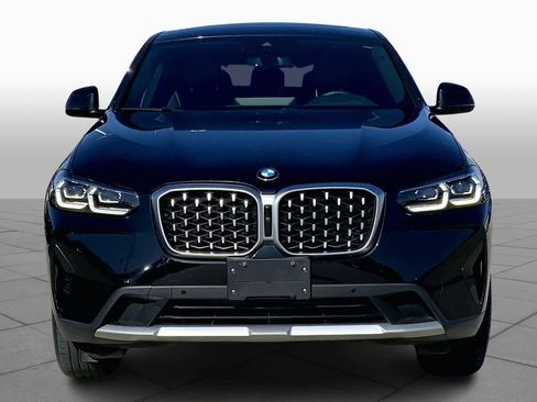 Used 2023 BMW X4 xDrive30i image 3