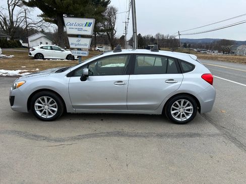 Used 2012 Subaru Impreza 2.0i Premium w/ Popular Pkg 1 image 7