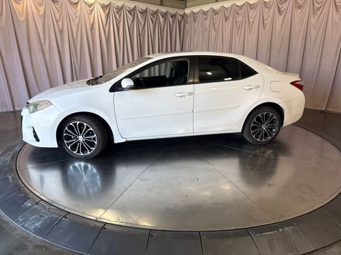 Used 2015 Toyota Corolla S FWD image 7