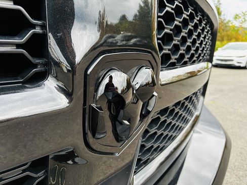 Used 2018 RAM 1500 Sport w/ Convenience Group image 16