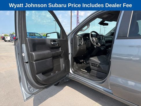 Used 2022 Chevrolet Silverado 1500 Custom AWD/4WD image 19