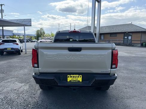 Certified 2023 Chevrolet Colorado ZR2 w/ ZR2 Convenience Package III AWD/4WD image 4