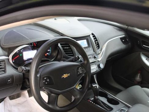 Used 2014 Chevrolet Impala LS FWD image 14