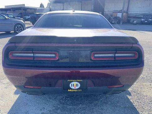Used 2020 Dodge Challenger SXT w/ Blacktop Package image 6
