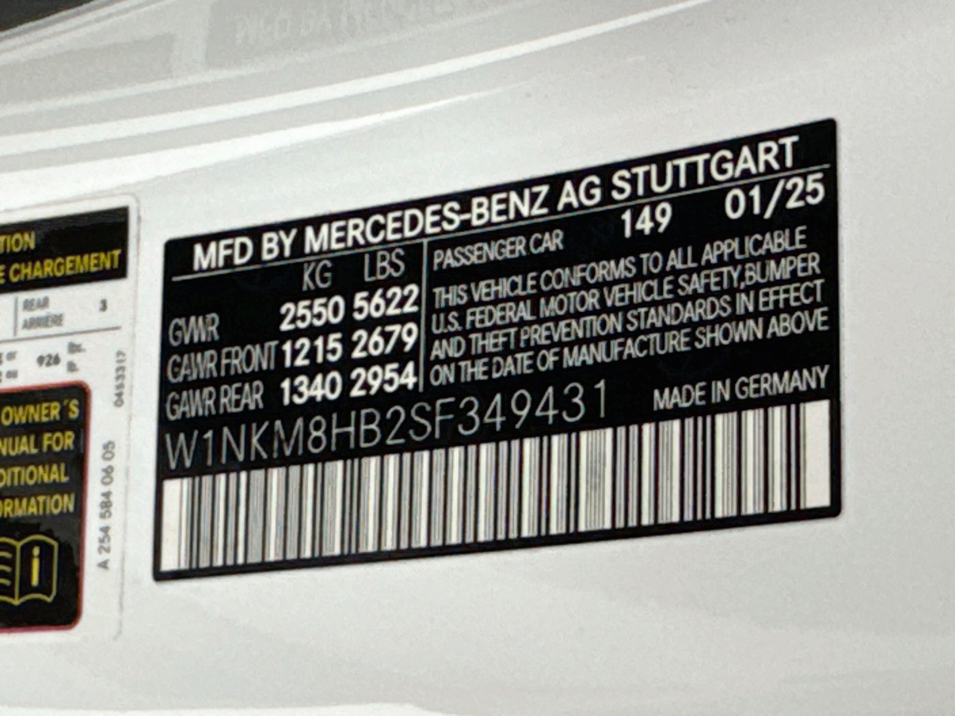 Certified 2025 Mercedes-Benz GLC 43 AMG 4MATIC image 33