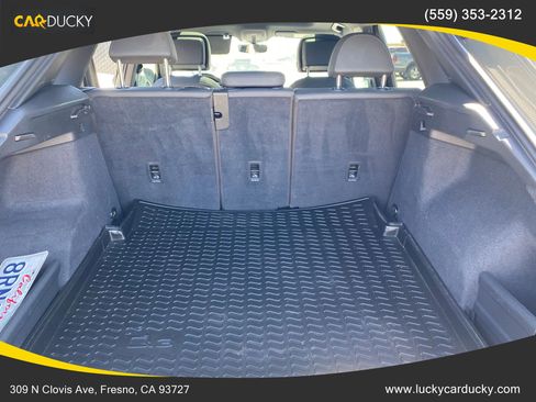 Used 2020 Audi Q3 2.0T Premium Plus w/ Premium Plus Package image 21