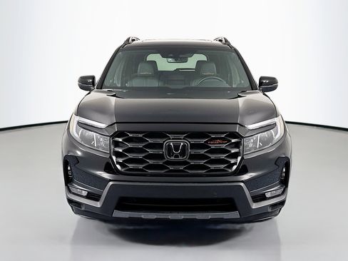 Certified 2023 Honda Passport TrailSport image 2
