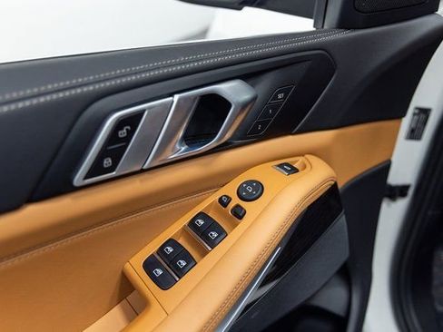 Certified 2024 BMW X5 xDrive40i image 12