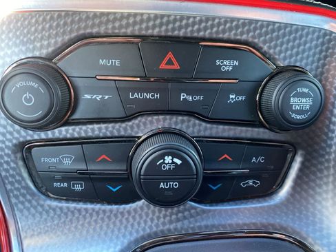 Used 2020 Dodge Challenger SRT Hellcat Redeye image 17