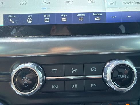 Used 2021 Ford F150 Lariat w/ Tow Technology Package AWD/4WD image 28
