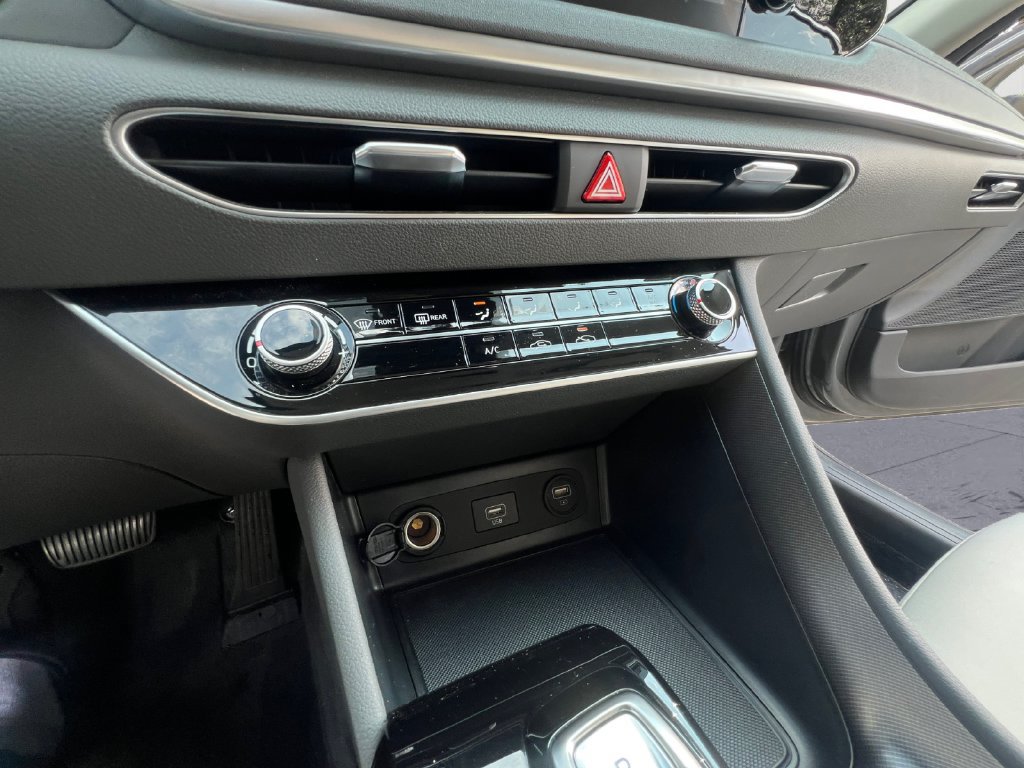 Used 2023 Hyundai Sonata SE FWD image 17