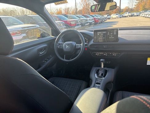 New 2026 Honda HR-V Sport image 14