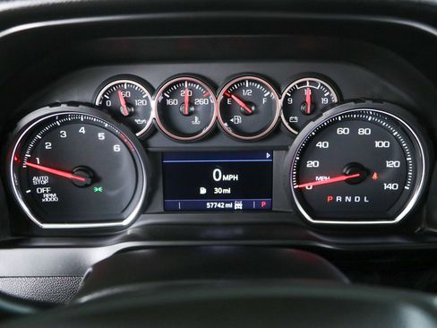 Used 2021 Chevrolet Silverado 1500 LT Trail Boss w/ Convenience Package II AWD/4WD image 16