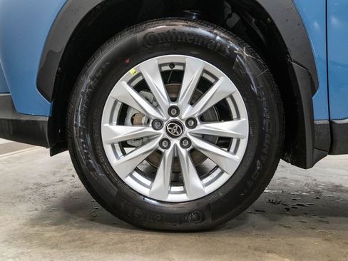 New 2026 Toyota Corolla Cross LE AWD/4WD image 11