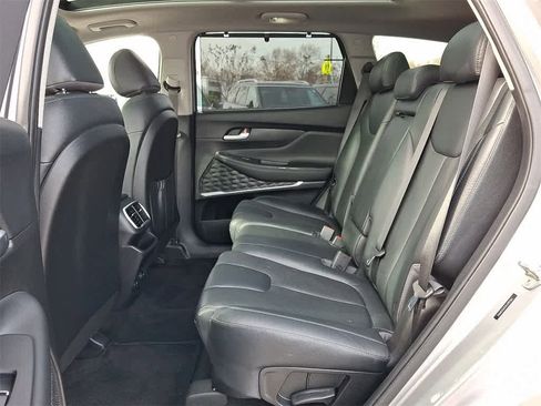 Used 2020 Hyundai Santa Fe SEL w/ Convenience + Premium Package image 10