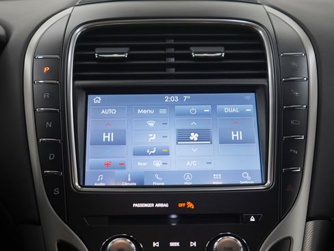 Used 2019 Lincoln Nautilus Black Label image 19