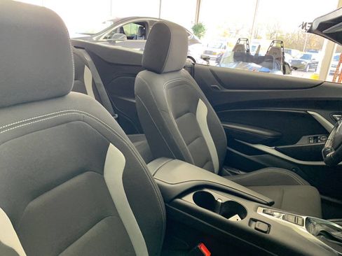 Used 2023 Chevrolet Camaro LT w/ Technology Package image 12