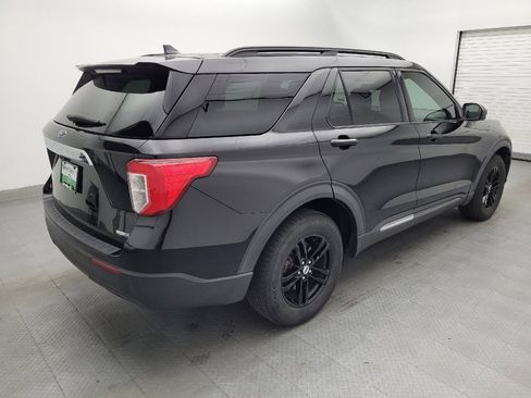 Used 2020 Ford Explorer XLT w/ Comfort Package AWD/4WD image 9