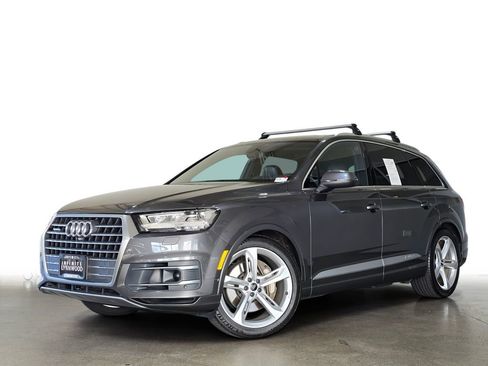 Used 2019 Audi Q7 3.0T Prestige w/ Prestige Package image 1
