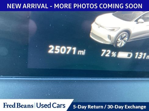 Used 2023 Volkswagen ID.4 Pro S Plus image 13