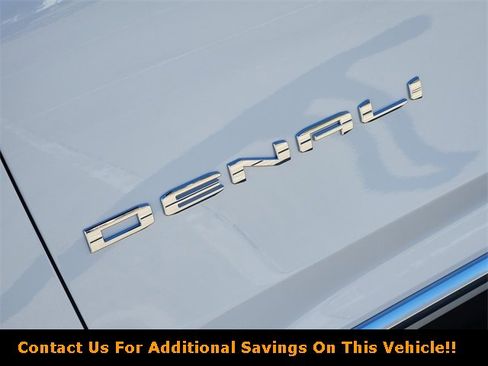 New 2026 GMC Yukon Denali w/ LPO, Floor Liner Package image 8