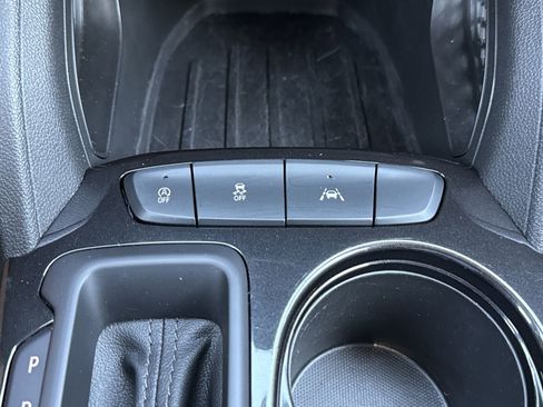 Used 2024 Chevrolet TrailBlazer LT image 23