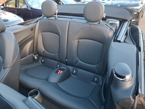 Used 2023 MINI Cooper S image 7