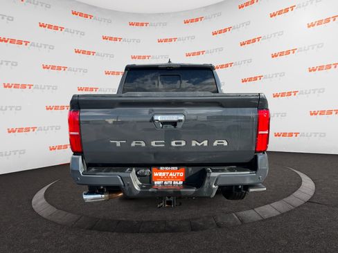 Used 2024 Toyota Tacoma Limited image 4