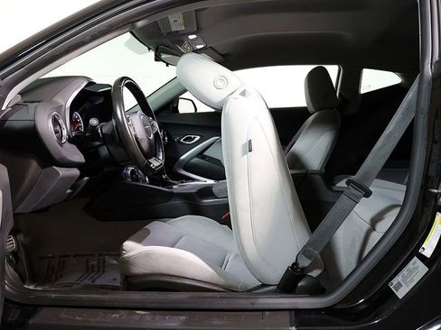 Used 2023 Chevrolet Camaro LT RWD image 14