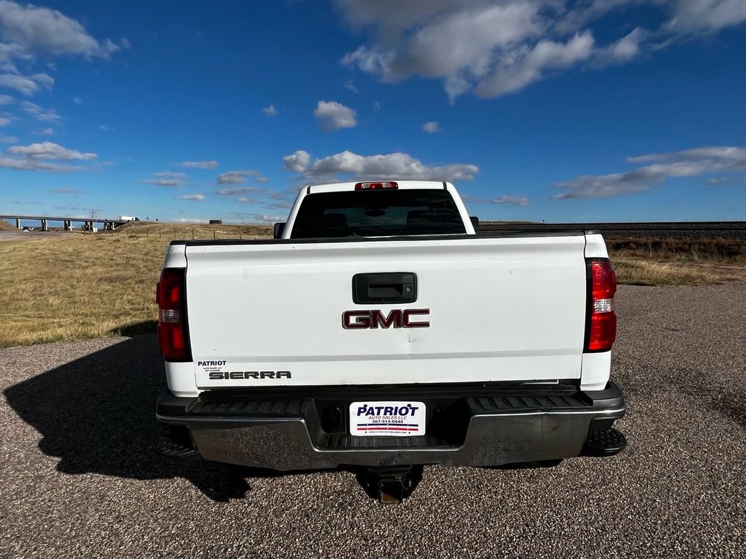 Used 2019 GMC Sierra 2500 4x4 Double Cab w/ Sierra Convenience Package image 4
