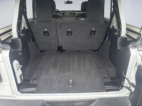 Certified 2021 Jeep Wrangler Unlimited Sport image 23