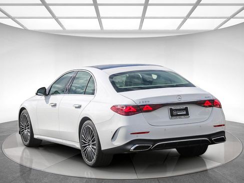 New 2024 Mercedes-Benz E 350 4MATIC Sedan image 4