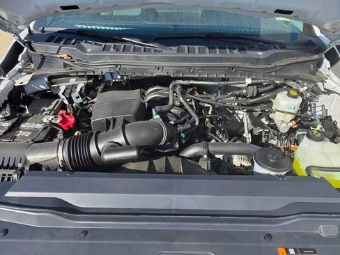 Used 2024 Ford F250 XLT w/ FX4 Off-Road Package image 24