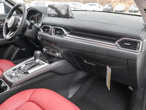 New 2025 MAZDA CX-5 Carbon Edition image 43