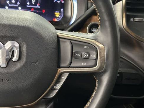 Used 2024 RAM 2500 Limited AWD/4WD image 18