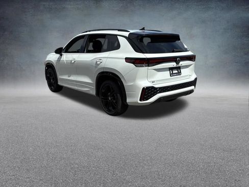 New 2026 Volkswagen Tiguan SE R-Line AWD/4WD image 3