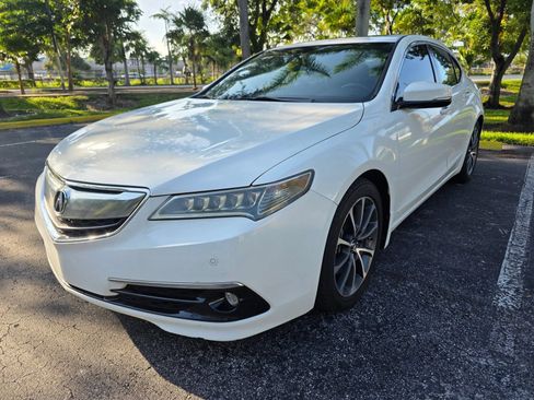 Used 2016 Acura TLX w/ Advance Package FWD image 2